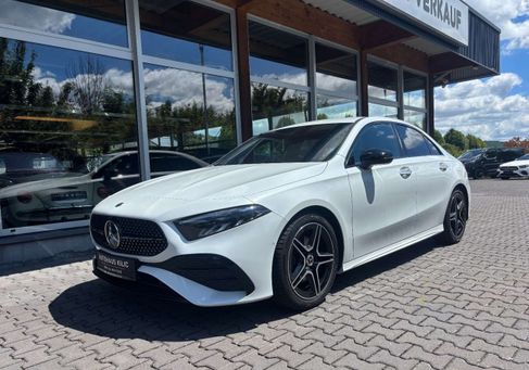Mercedes-Benz A 200, 2023
