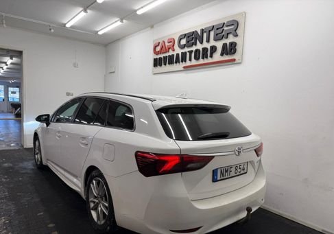 Toyota Avensis, 2016