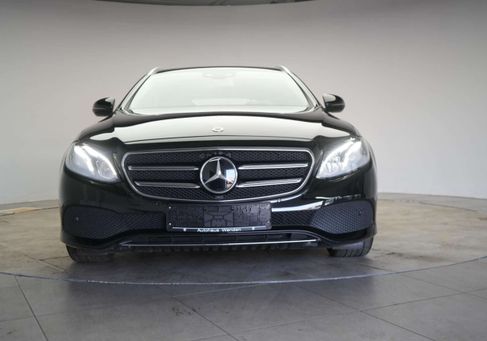 Mercedes-Benz E 300, 2019