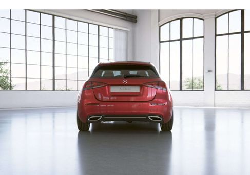 Mercedes-Benz A 200, 2020