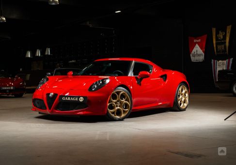Alfa Romeo 4C, 2016
