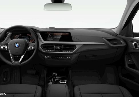 BMW 116, 2023