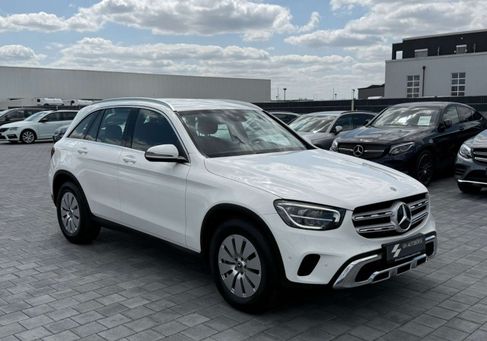 Mercedes-Benz GLC 200, 2021