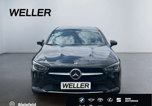 Mercedes-Benz CLA 250, 2022