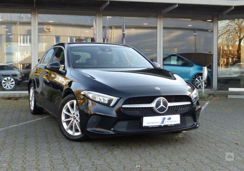 Mercedes-Benz A 200, 2020