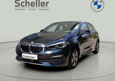 BMW 118, 2023