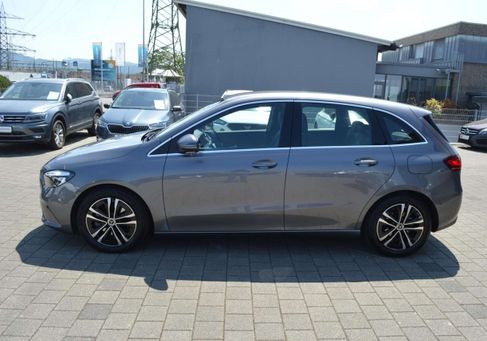 Mercedes-Benz B 200, 2024