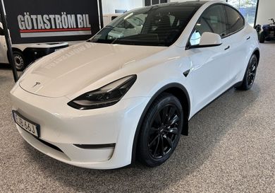 Tesla Model Y, 2022