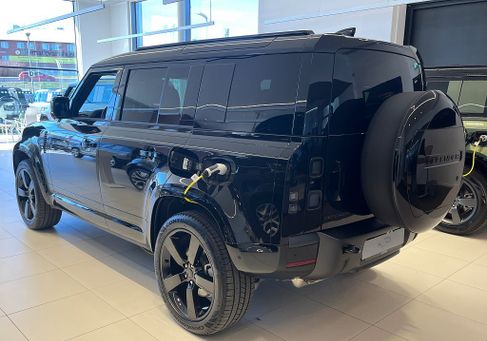 Land Rover Defender, 2026