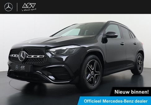 Mercedes-Benz GLA 180, 2025