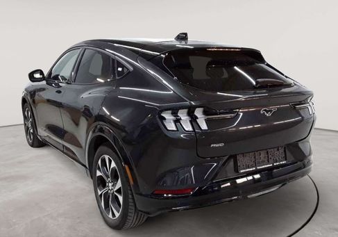 Ford Mustang, 2022