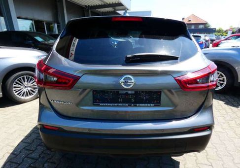 Nissan Qashqai, 2020 3