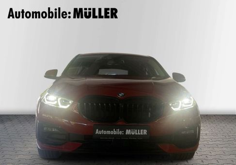 BMW 118, 2023