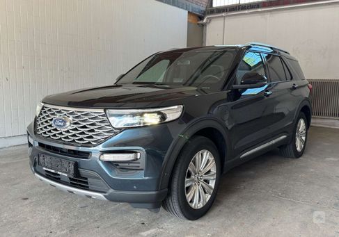Ford Explorer, 2022