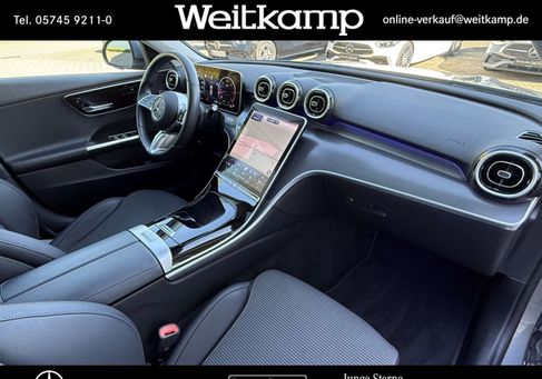 Mercedes-Benz C 200, 2023 3