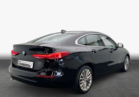 BMW 218, 2022 2