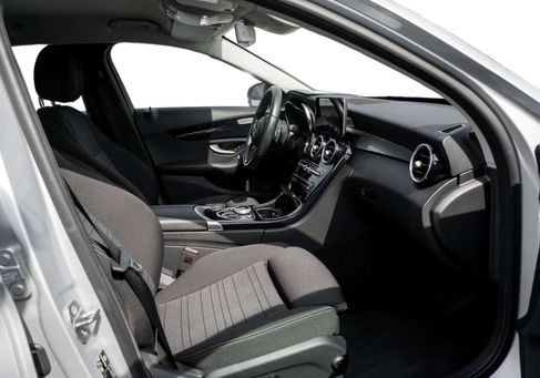 Mercedes-Benz C 200, 2020