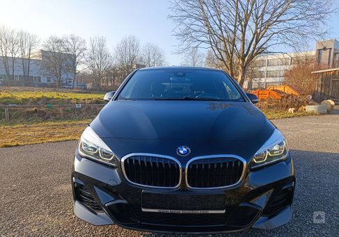 BMW 225, 2020