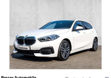 BMW 120, 2022