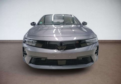 Opel Astra, 2025