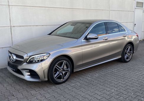 Mercedes-Benz C 300, 2019 2