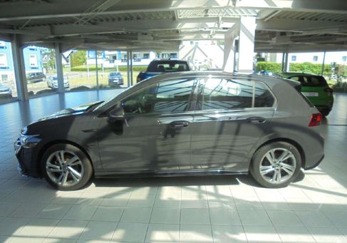 Volkswagen Golf, 2024 3