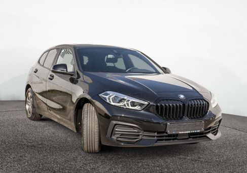 BMW 118, 2023