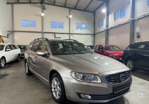 Volvo V70, 2015