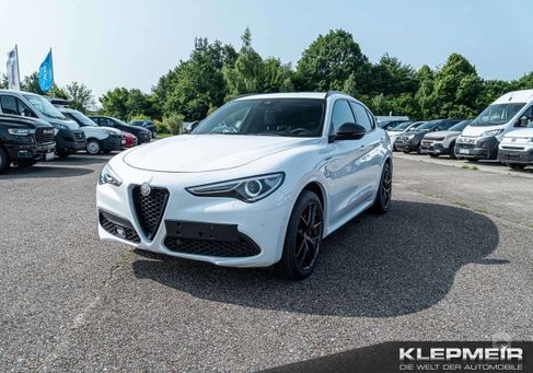 Alfa Romeo Stelvio, 2021