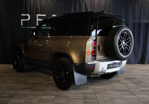 Land Rover Defender, 2021