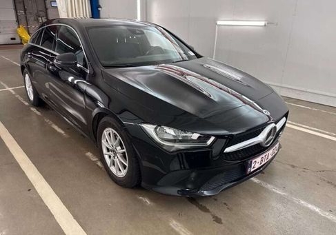 Mercedes-Benz CLA 180, 2022