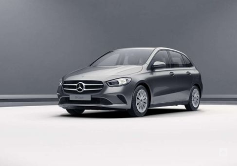 Mercedes-Benz B 250, 2022