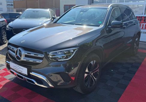 Mercedes-Benz GLC 300, 2022