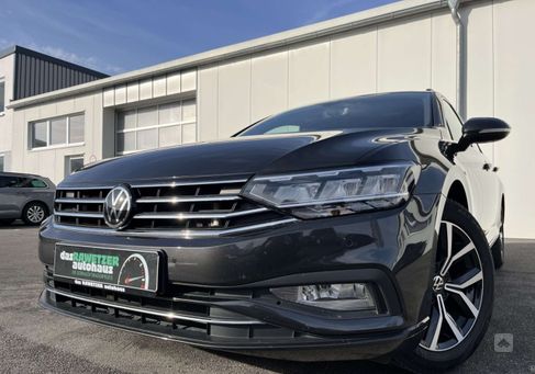 Volkswagen Passat Variant, 2022