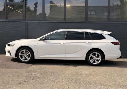 Opel Insignia, 2022 3
