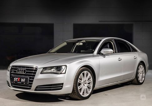 Audi A8, 2011