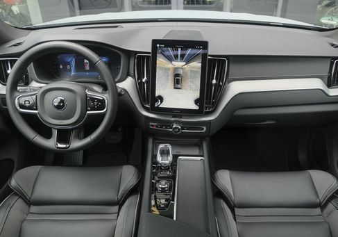 Volvo XC60, 2026 3