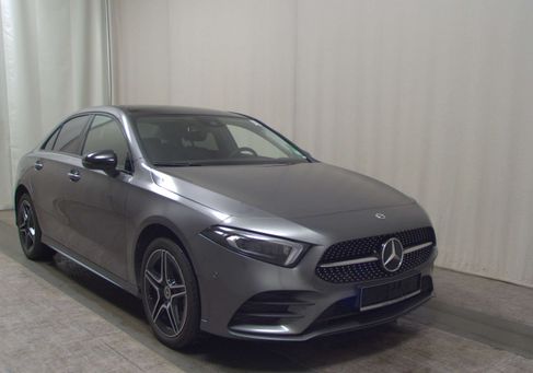 Mercedes-Benz A 250, 2022