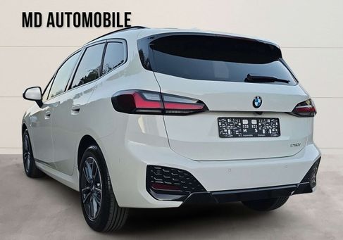 BMW 218, 2025