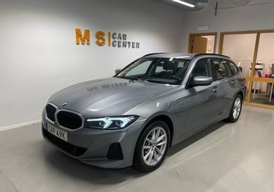BMW 330, 2024