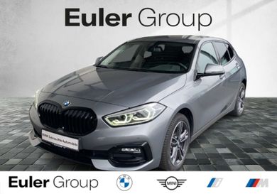 BMW 120, 2022
