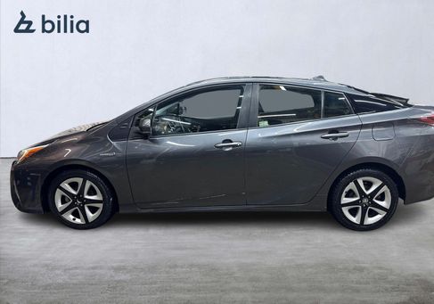 Toyota Prius, 2016