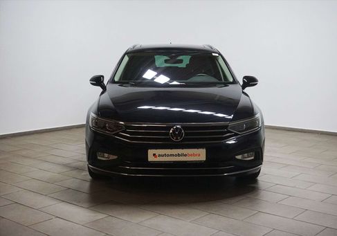 Volkswagen Passat, 2021