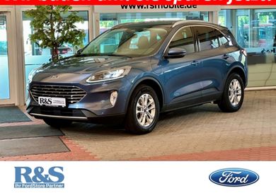 Ford Kuga, 2022
