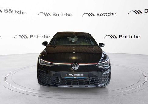 Volkswagen Golf, 2021 3
