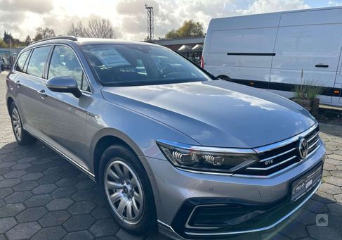 Volkswagen Passat Variant, 2020