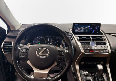 Lexus NX, 2019