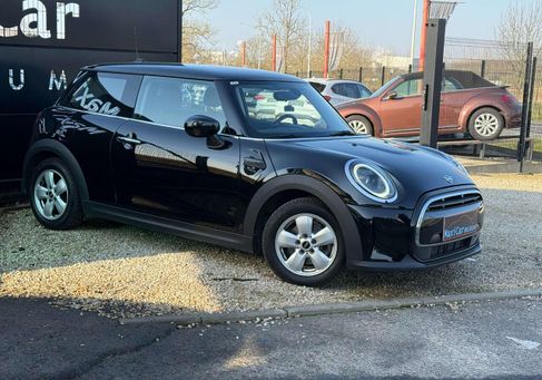 MINI ONE, 2022