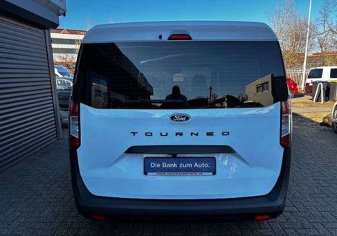 Ford Tourneo Courier, 2024