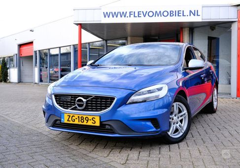 Volvo V40, 2019